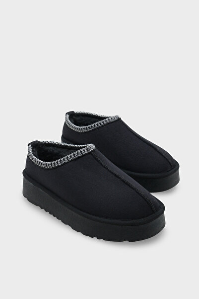 Capone Outfitters Γυναικείες κλειστές παντόφλες Carroll με χοντρή σόλα με στρογγυλή μύτη