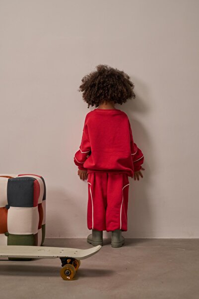 Oh La La Koala For Little Ones Red Asymmetrical Pocket Detailed Oversize Children's Top and Bottom Set