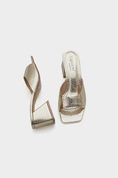 Capone Outfitters Γυναικείες παντόφλες με μεσαίο τακούνι Blunt Toe