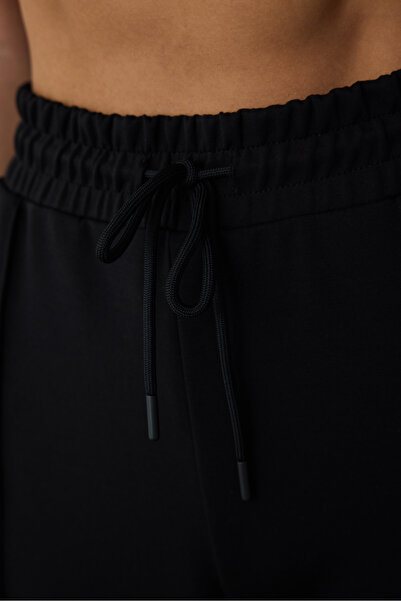 Penti Siyah Silky Feel Normal Bel Jogger
