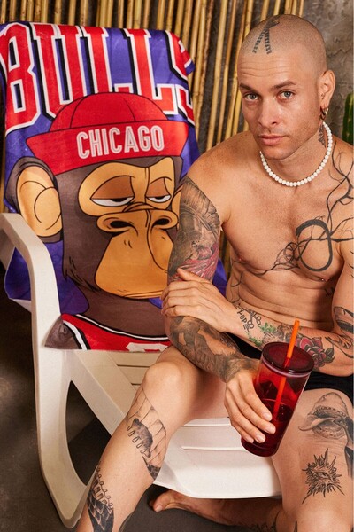 Plus Eighteen Bored Ape Beach Towel Us3616Mr