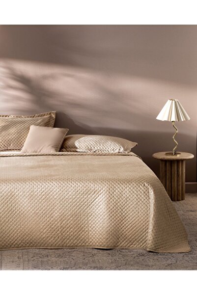 Madame Coco Boulogne Doppel-Tagesdecke aus Samt