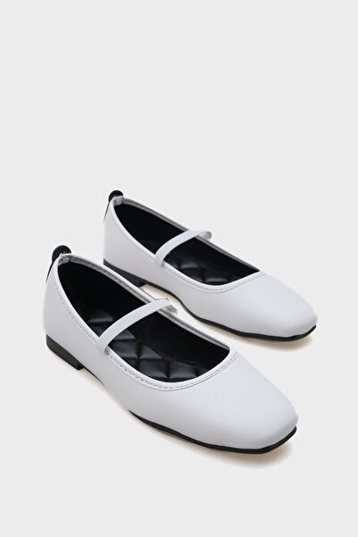 Capone Outfitters Fehér matt szalagos női balerinák