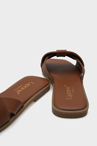 Capone Outfitters شباشب زارين النسائية