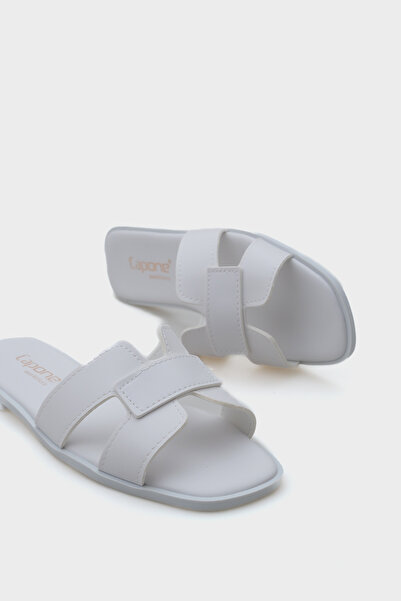 Capone Outfitters Halsey Women's Slippers