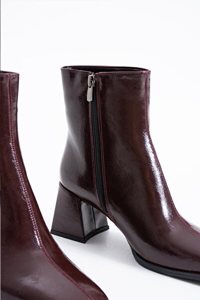 Moda Pie Hernet Köşeli Kalıp Ön Dikişli Kadın Bot Bordo Kırışık