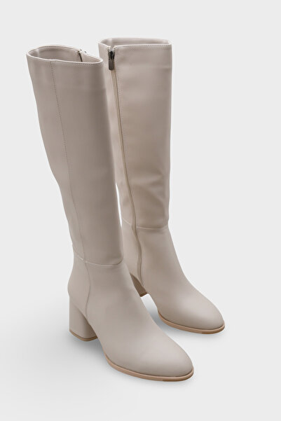 Capone Outfitters Ovális orrú oldalsó cipzáras ekrü bézs sarkú női csizma