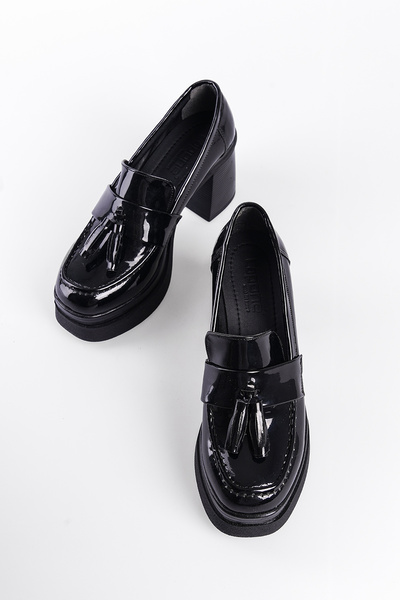 Capone Outfitters Dámsky mokasín so stredným podpätkom s okrúhlou špičkou