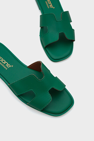 Capone Outfitters Halsey Women's Slippers