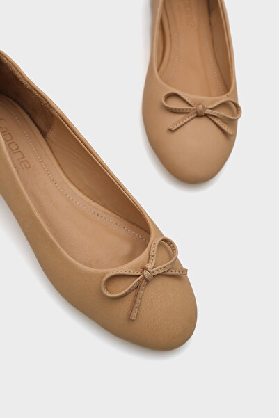 Capone Outfitters Dámské baleríny s kulatou špičkou z pravé kůže