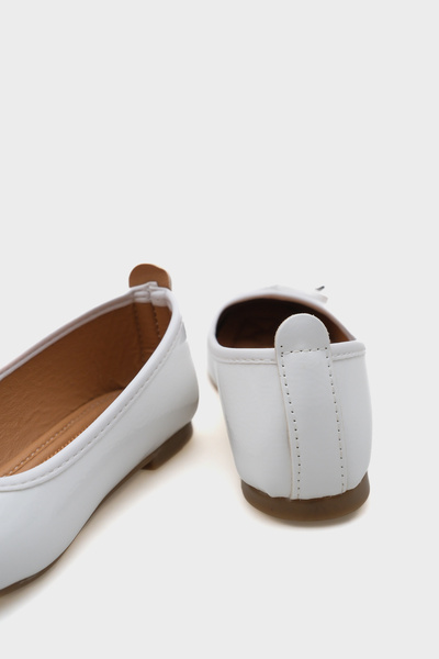 Capone Outfitters Hana Trend Wrinkled Pattern White Women's Ballerinas