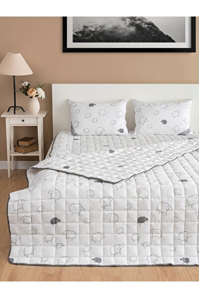 homewell Single Premium English Wool - 100% Pure, Hypoallergenic and Washable, Quilt Lamb Pattern