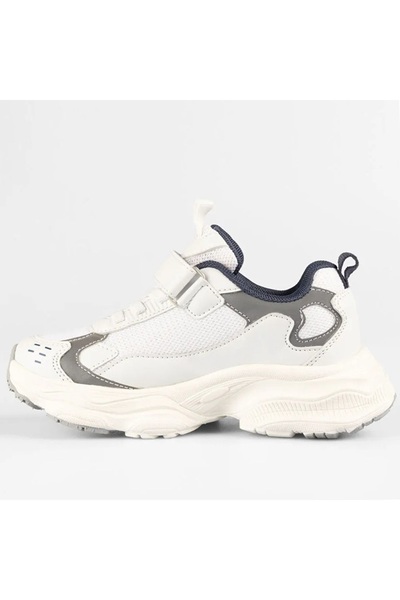 Vicco White Tag Basketball Shoe Gx9688