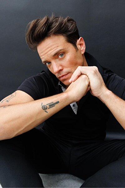 Desen Triko Ανδρικό μπλουζάκι με μινιμαλιστικό σχέδιο με λαιμόκοψη πόλο - κοντό μανίκι - άνετο