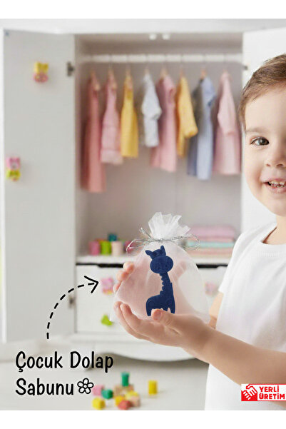 seyora Hayvan Figürlü Çilek Kokulu Dolap Sabunu – Zürafa Şekilli, Doğal Yağlı, Çocuk Elbise Dolabı İçin