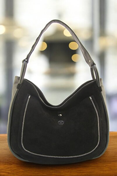 QUB CLUB Γυναικεία τσάντα ώμου από γνήσιο δέρμα σουέτ μαύρη casual