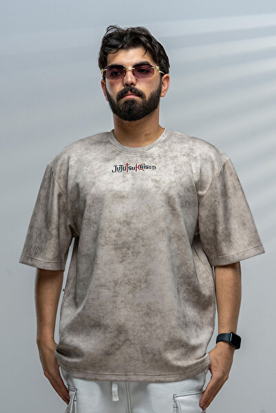 saneafn Beige T-shirt with Sukuna character design