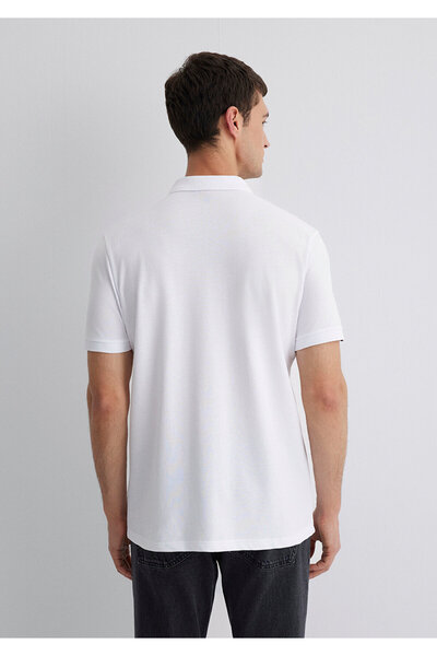 Mavi Weißes Polo-T-Shirt Regular Fit / Normaler Schnitt 0612651-620