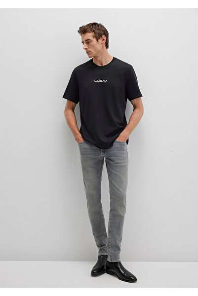 Mavi Μαύρο εμπριμέ μαύρο μπλουζάκι Regular Fit / Normal Cut 0612867-900