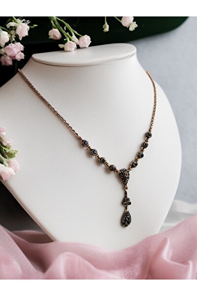 FAYRA ACCESSORIES Kristal Taşlı Su Yolu Zincirli Kolye