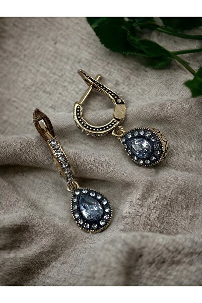 FAYRA ACCESSORIES Zirkon Taşlı Su Damlası Sallantılı Küpe