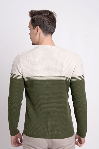 F&K Ανδρικό πλεκτό πουλόβερ με λαιμόκοψη σε πράσινο χρώμα