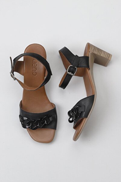 Bueno Shoes Γυναικεία μαύρα δερμάτινα πέδιλα με τακούνι - 01wu11101