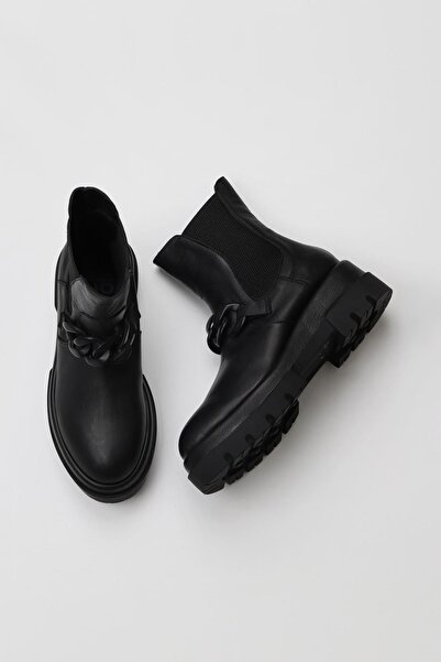 Bueno Shoes Bőr fekete női sarkú csizma - 01wv2910