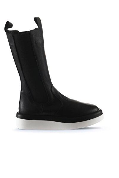 Bueno Shoes Черни дамски ботуши с подплатени токове от кожа 01wt5800