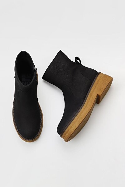 Bueno Shoes حذاء نسائي مسطح أسود من جلد النوبوك 01wv0202