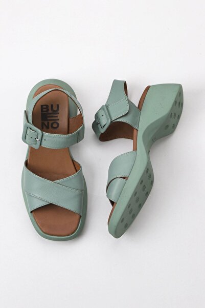 Bueno Shoes Πράσινα δερμάτινα γυναικεία σανδάλια εξωτερικού χώρου - Wedge Hee...