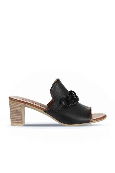 Bueno Shoes Шкіряні жіночі капці на підборах чорні-бежеві 01wu9502