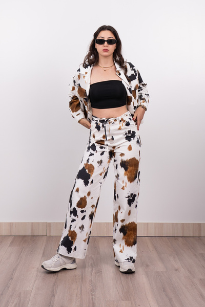 MissVina Габардинено сако и панталони с шарки 8615