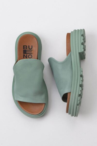 Bueno Shoes Πράσινες ανοιχτές δερμάτινες γυναικείες φλατ παντόφλες 01wy8308