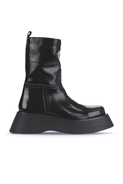 Bueno Shoes Lakkbőr fekete női éksarkú csizma - 01wv5101