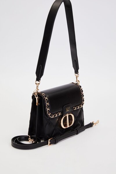 Levidor Two-Compartment Quilted and Chain Detailed Flap Long Strap Medium Size Women's Shoulder Bag Lv930579 Black