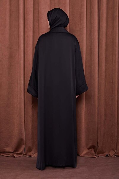 Levidor Organza Black Ferace - Λεπτομέρεια γιακά