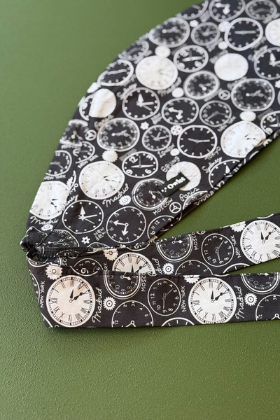 Owlet Medikal Dünya Saatleri Desenli Füme Cerrahi Tesettür Bone