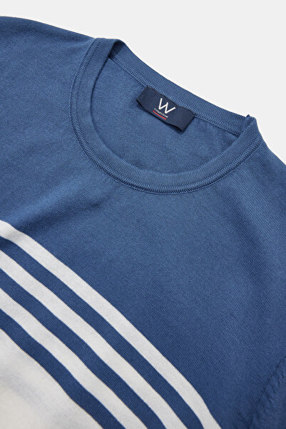 W Collection White Crocheted Crop Sweater with Crocheted Necklace