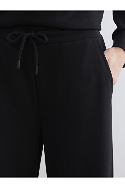 LC Waikiki Peak Yeni Sezon Beli Lastikli Geniş Paça Kadın Eşofman Altı