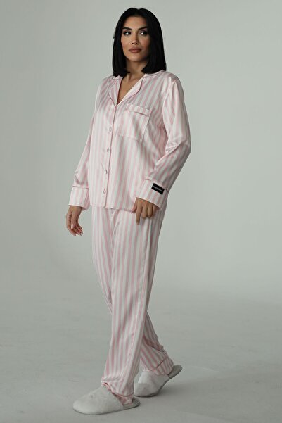COCCOLARSI Strisce Rosa Chiaro Bianco Saten Uzun Pijama Takımı (Geniş Beden Aralığı)