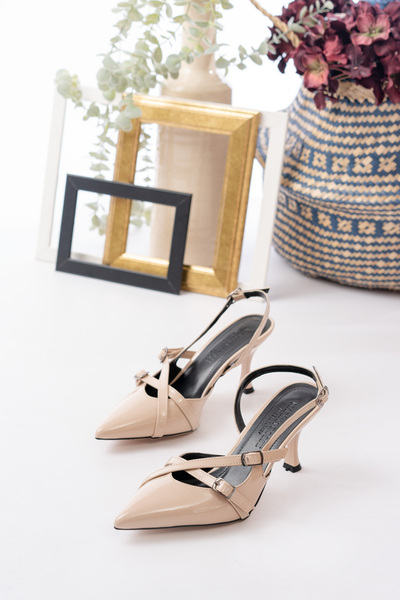 marinarosse Women's Esten Beige Patent Leather Classic Heeled Shoes Mrrs.1100, 40