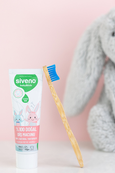 Siveno %100 Doğal Diş Macunu Bebek ve Çocuk İçin Karışık Meyve Aromalı Florürsüz 50 ml
