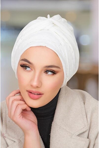 Aişe tesettür Beyaz Ajurlu Hazır Burgu Detaylı Bone