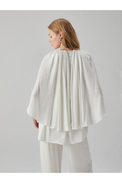 BAQA Pleated Sleeve Detailed Blouse