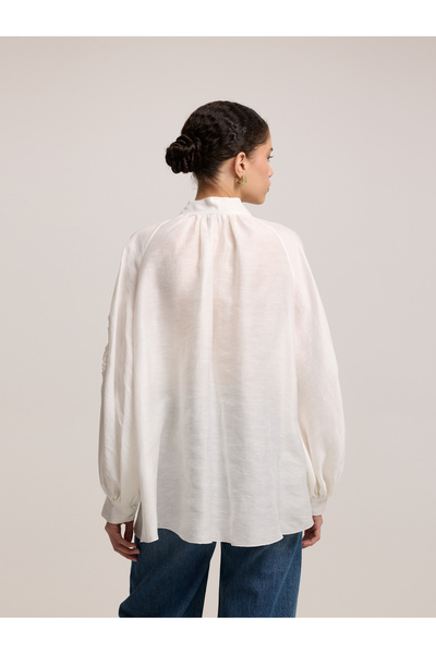 BAQA Blouse with Lace Embroidery on Sleeve