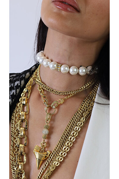 Bayemeyc Vincora Charm Necklace