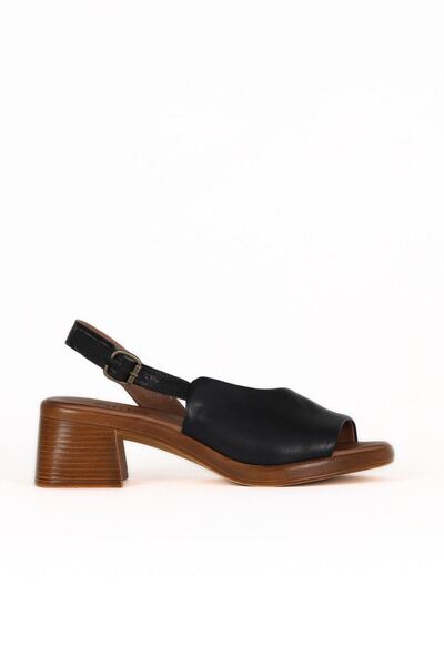 Bueno Shoes Μαύρα δερμάτινα γυναικεία πέδιλα με τακούνι 01we3803