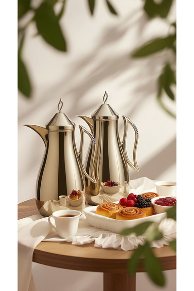 Generic A stylish and practical coffee and tea thermos set.