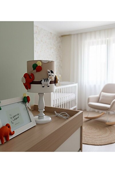 Leobabyroom Brown Cloudy Baby/Kid's Room Design with Amazon Animal Figure - Lampshade Frame Set